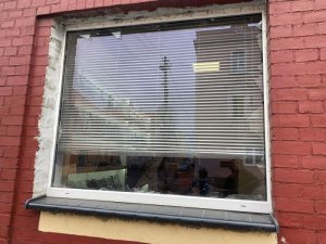 4 zarzuty zniszczenia mienia dla 39-latka