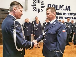 Uroczyste pożegnanie z mundurem i pracą w Komendzie Wojewódzkiej Policji we Wrocławiu