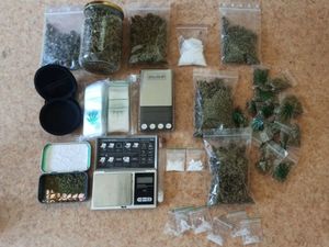 Marihuana, metamfetamina i kokaina zabezpieczone w jednym z mieszkań w Zgorzelcu