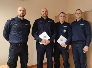 Na zdjęciu kierownictwo Komendy w Zgorzelcu oraz Komisariatu Policji w Pieńsku
