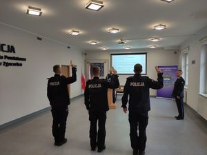 Ślubowanie nowo przyjętych policjantów