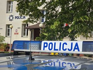 W obliczu zagrożenia życia ludzkiego zdecydowane działania zgorzeleckich policjantów zapobiegły tragedii