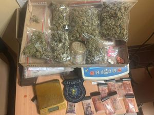 Odpowie za posiadanie narkotyków