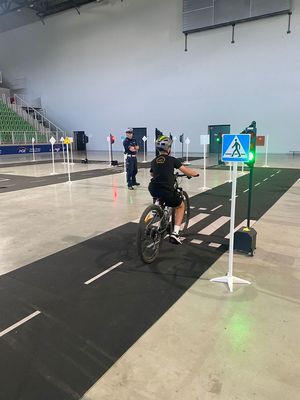 na zdjęciu tor do egzaminu na kartę rowerową