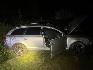 Na zdjęciu samochód