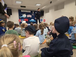 Policjantka ze zgorzeleckiej komendy rozmawiała z dziećmi o bezpieczeństwie