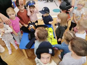 Zgorzeleccy policjanci z wizytą w przedszkolu