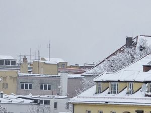 Przypominamy o obowiązku odśnieżania chodników i dachów