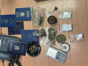 Na zdjęciu zabezpieczone przedmioty