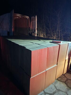 Na zdjęciu zabezpieczone papierosy