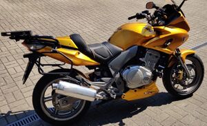 Na zdjęciu motocykl