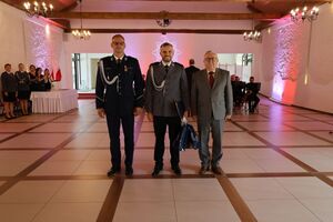 Na zdjęciu uczestnicy uroczystości