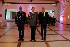 Na zdjęciu uczestnicy uroczystości